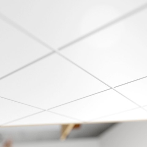 Komoda Dwudrzwiowa z Szufladami BACARDI 183 cm Dąb Artisan/Biały Nowoczesna