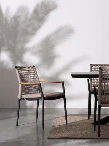 BIZZOTTO krzesło ogrodowe MADDOX beżowe