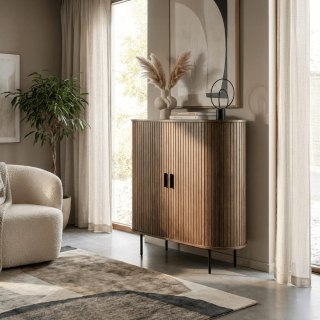 Komoda Wysoka Rozsuwana TRISH 100 cm Orzech Dwudrzwiowa Ryflowana Nowoczesna