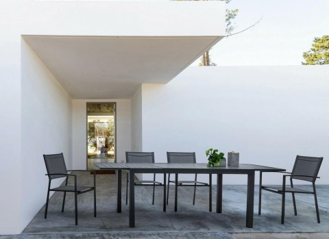 Bizzotto BIZZOTTO stół ogrodowy HILDE 160-240 szary / rozkładany