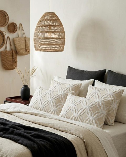 SHP Poduszka dekoracyjna SHP BOHO 45x45 beżowa