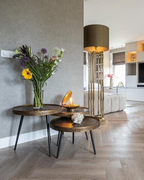 Richmond Interiors RICHMOND zestaw stolików LUTON