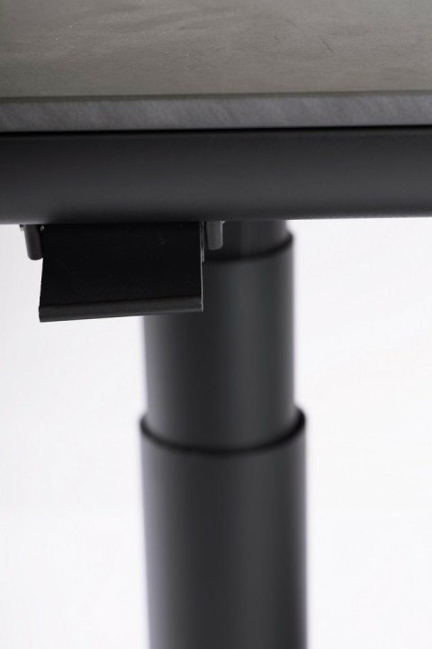 BIZZOTTO stół ogrodowy MIGUEL czarny