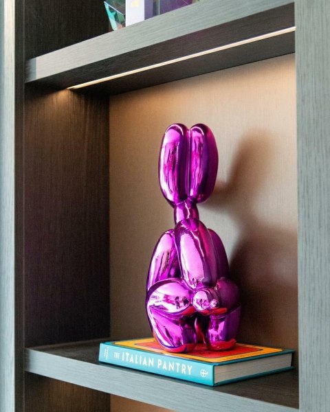 Richmond Interiors RICHMOND dekoracja DOG fioletowa