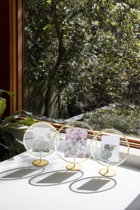 Umbra UMBRA ramka na zdjęcia INFINITY okrągła złota