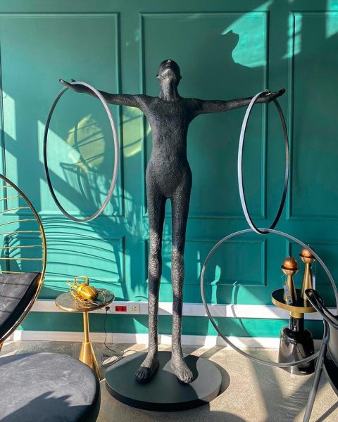 MOOSEE lampa podłogowa HUMAN CIRCULO włókno szklane