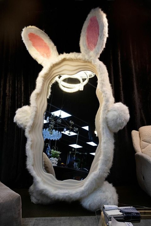 King Home Lustro stojące BUNNY z oświetleniem LED 240x150 cm