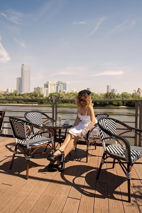 King Home Krzesło ogrodowe CAFE AZURE biały / czarny