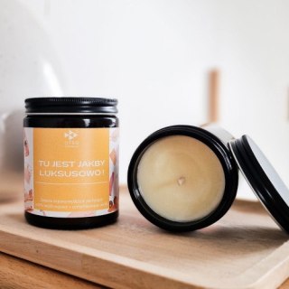 Świeca sojowa TU JEST JAKBY LUKSUSOWO - świeca sojowa zapachowa - 180 ml