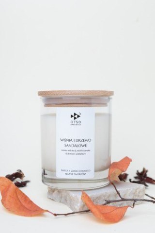 Świeca sojowa Wiśnia i drzewo sandałowe - świeca sojowa zapachowa - 250 ml