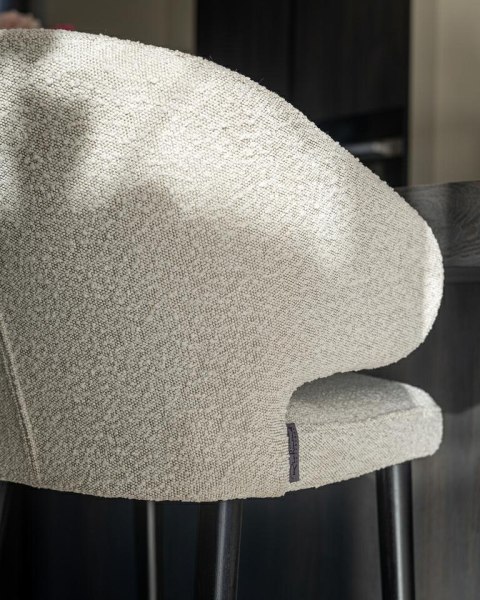 Richmond Interiors RICHMOND krzesło barowe INDIGO BOUCLE 78