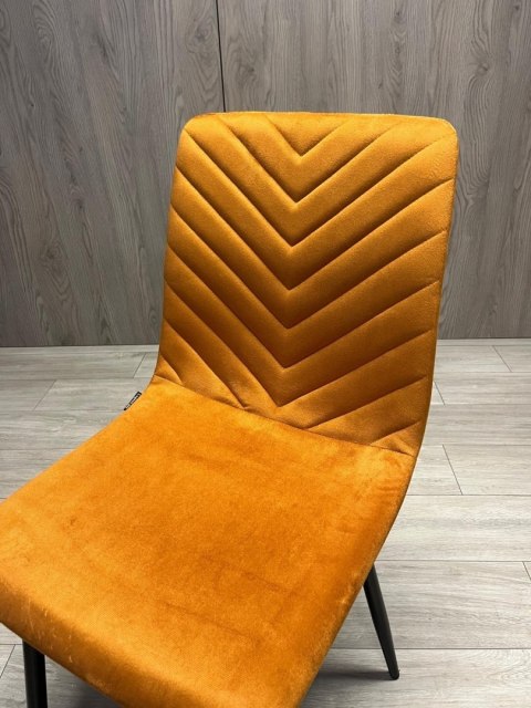 Krzesło tapicerowane TRIO VELVET HONEY