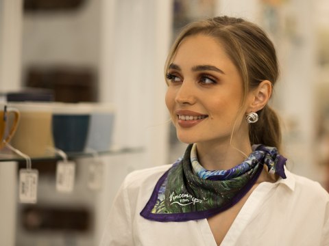 Apaszka - V. van Gogh, Gwiaździsta Noc (CARMANI)