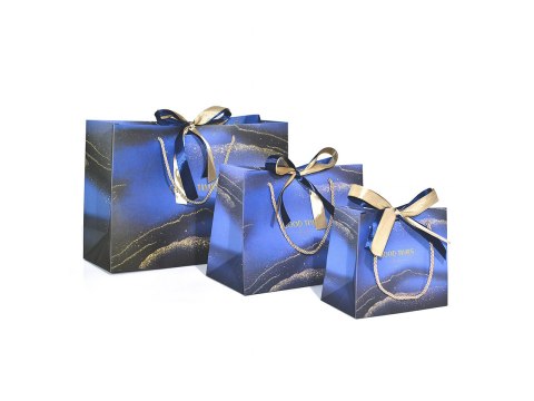 Kpl. 10 torebek ozdobnych, dużych