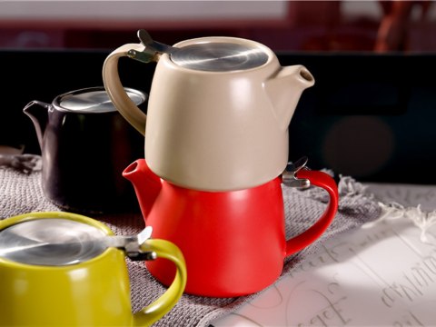 Czajnik ceramiczny z zaparzaczem