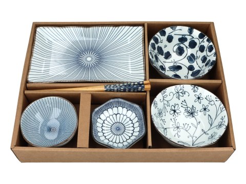 Kpl. 4 miseczek + talerz + pałeczki