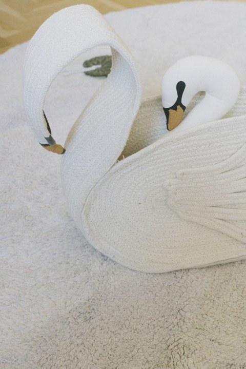 Kosz Łabędź, Swan Lake, Lorena Canals