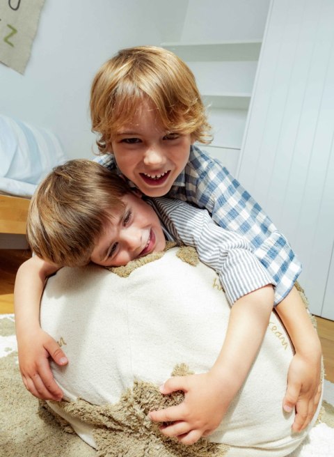 Pufa Mapa Świata Rugcycled Lorena Canals